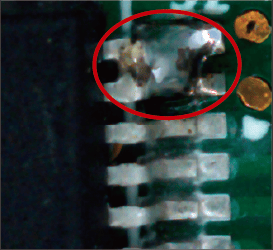 基板検査の欠陥検出例:ショート